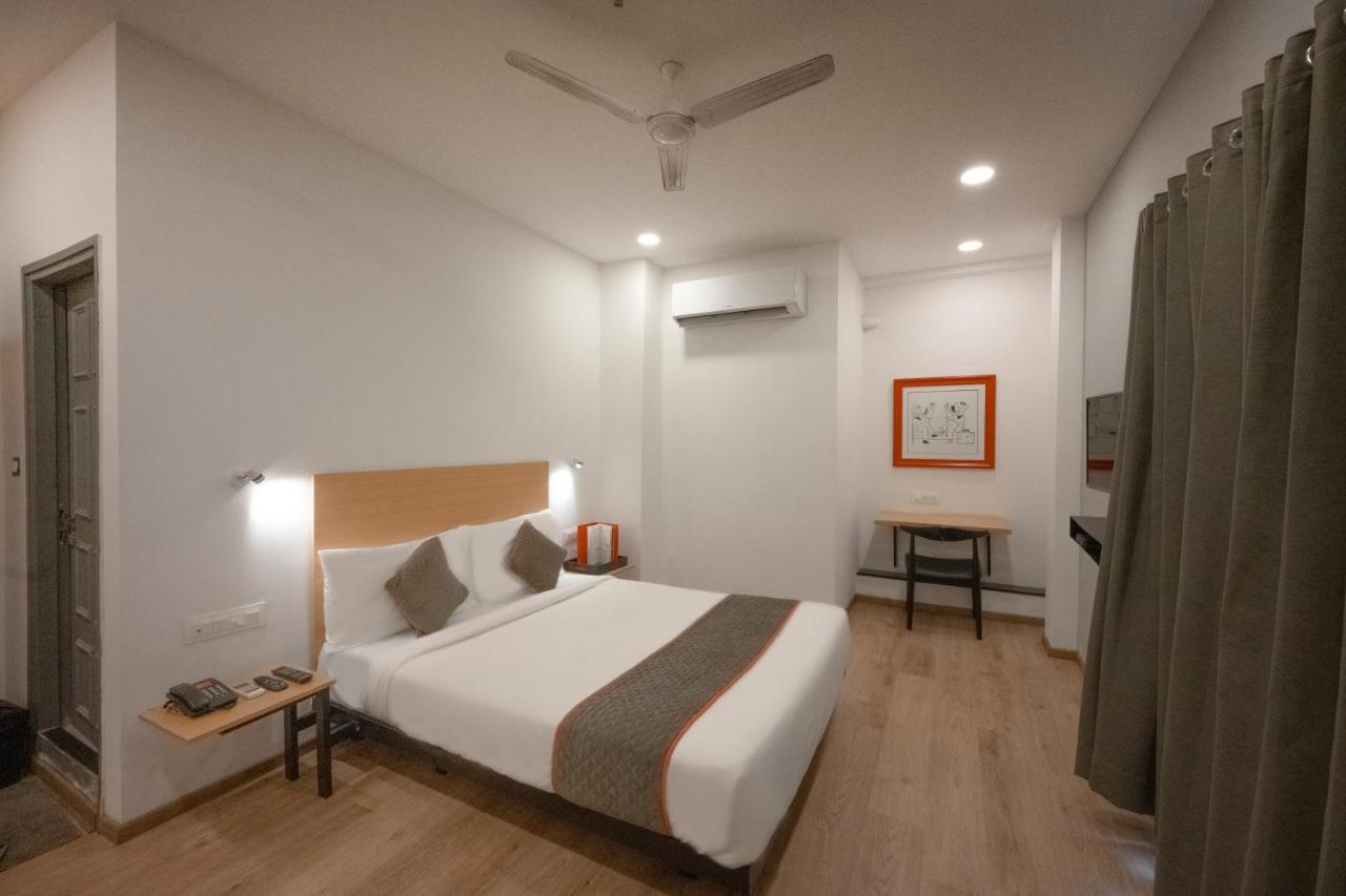 Hotel Signature Inn Nagpur Exteriör bild